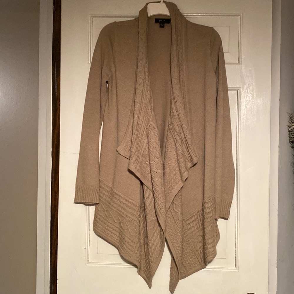 Beige cardigan Size Large